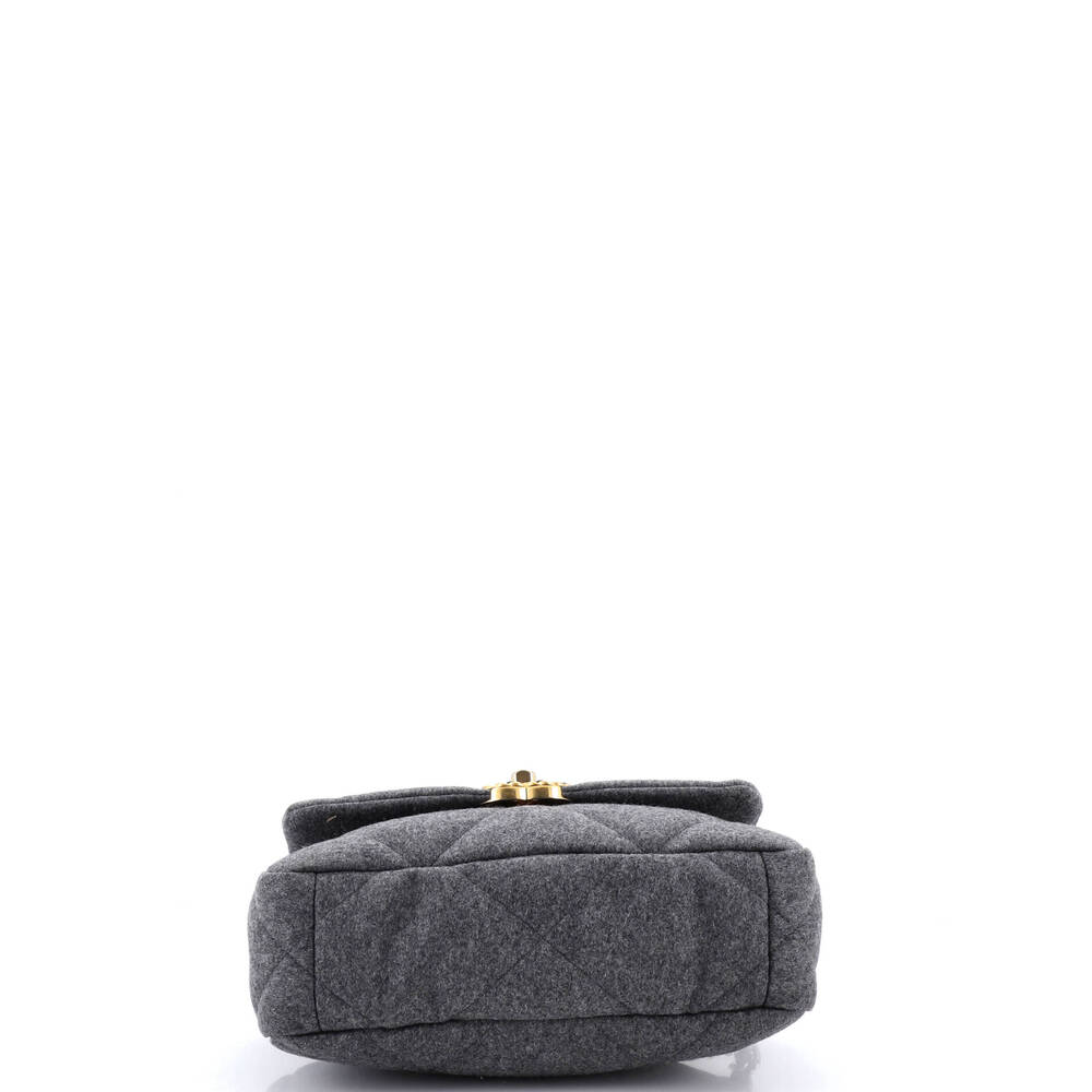 Chanel 19 Flap Bag Quilted Wool Medium #259170C49B - Picture 4 of 6